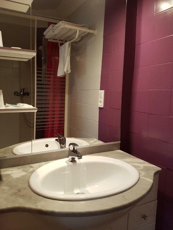 לורדה Hotel Du Centre מראה חיצוני תמונה